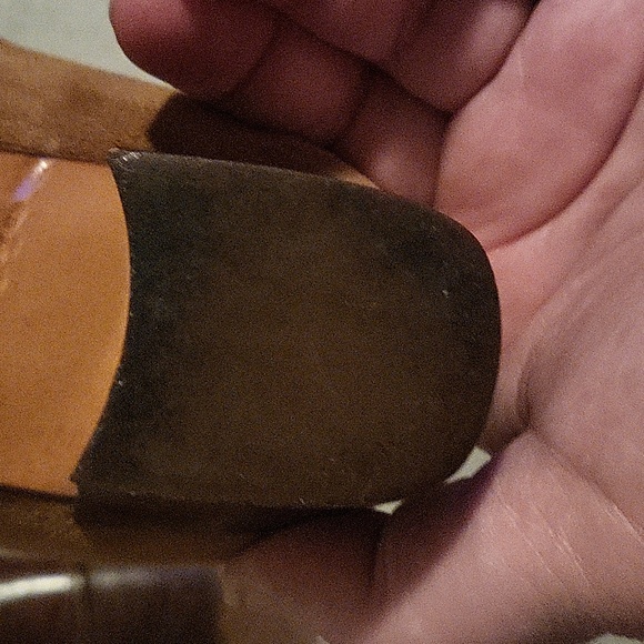 Gucci Woman's Bamboo Low Heel Pumps - Picture 13 of 16